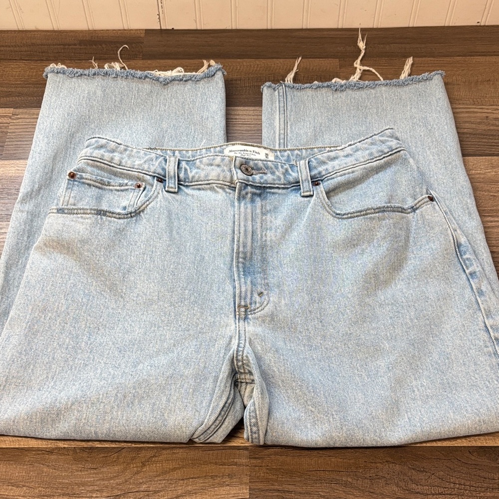 Abercrombie&Fitch The 90s Relaxed Jean high rise